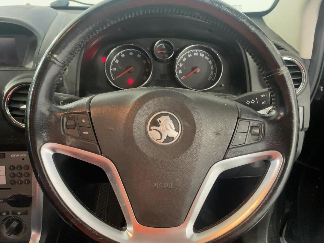 Photo '28' of Holden Captiva 5