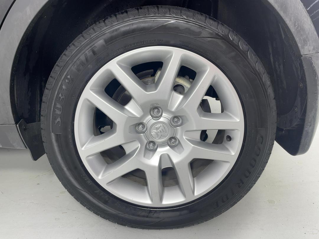 Photo '11' of Holden Captiva 7