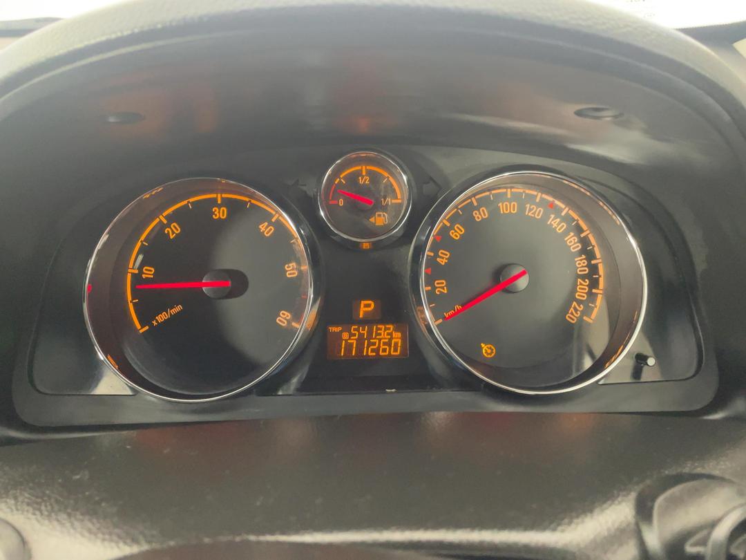 Photo '21' of Holden Captiva 7