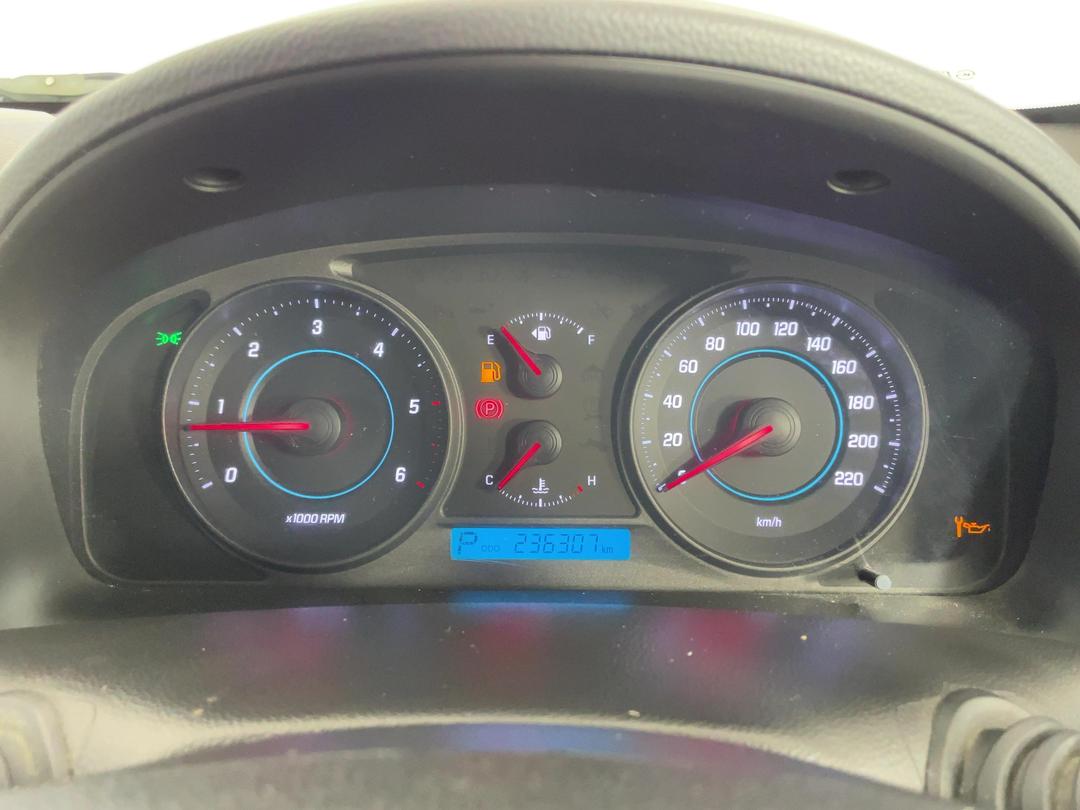 Photo '21' of Holden Captiva 7