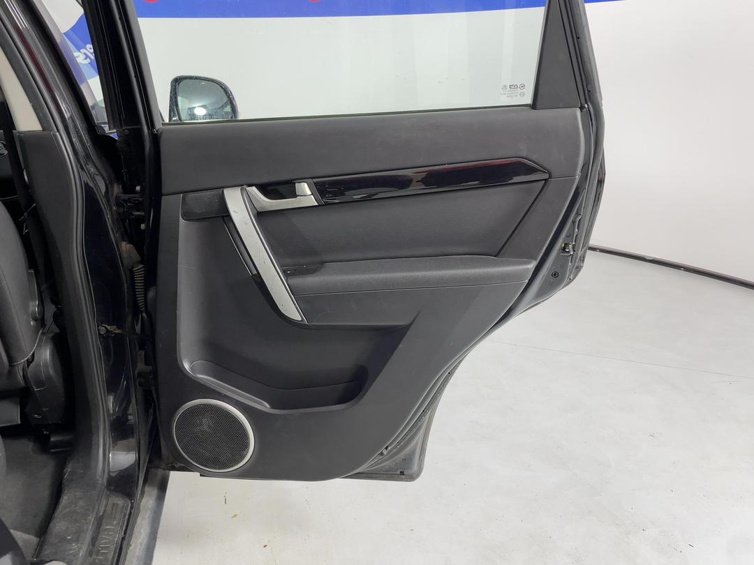 Photo '19' of Holden Captiva 7