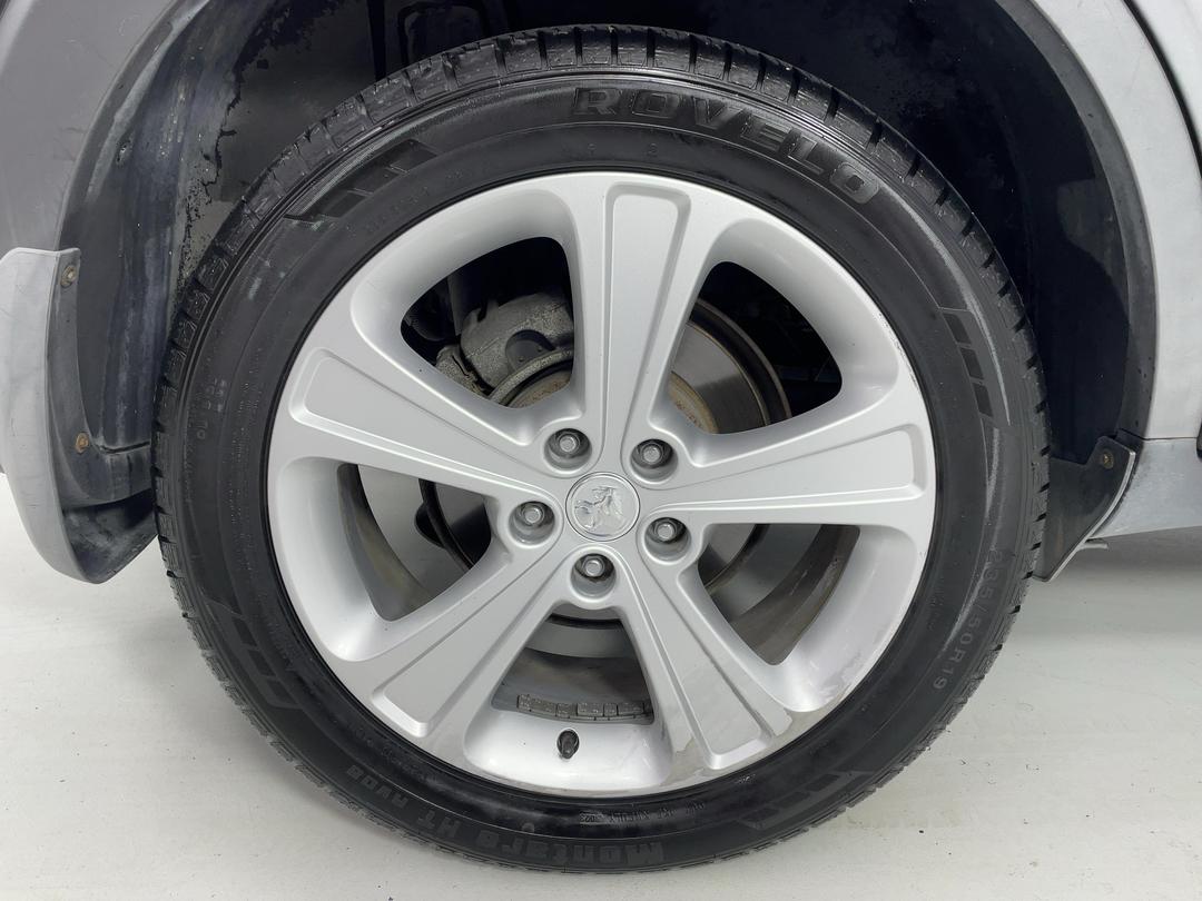 Photo '12' of Holden Captiva 7