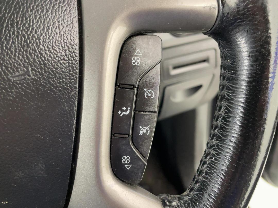 Photo '23' of Holden Captiva 7