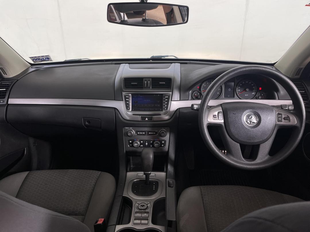 Photo '17' of Holden Commodore