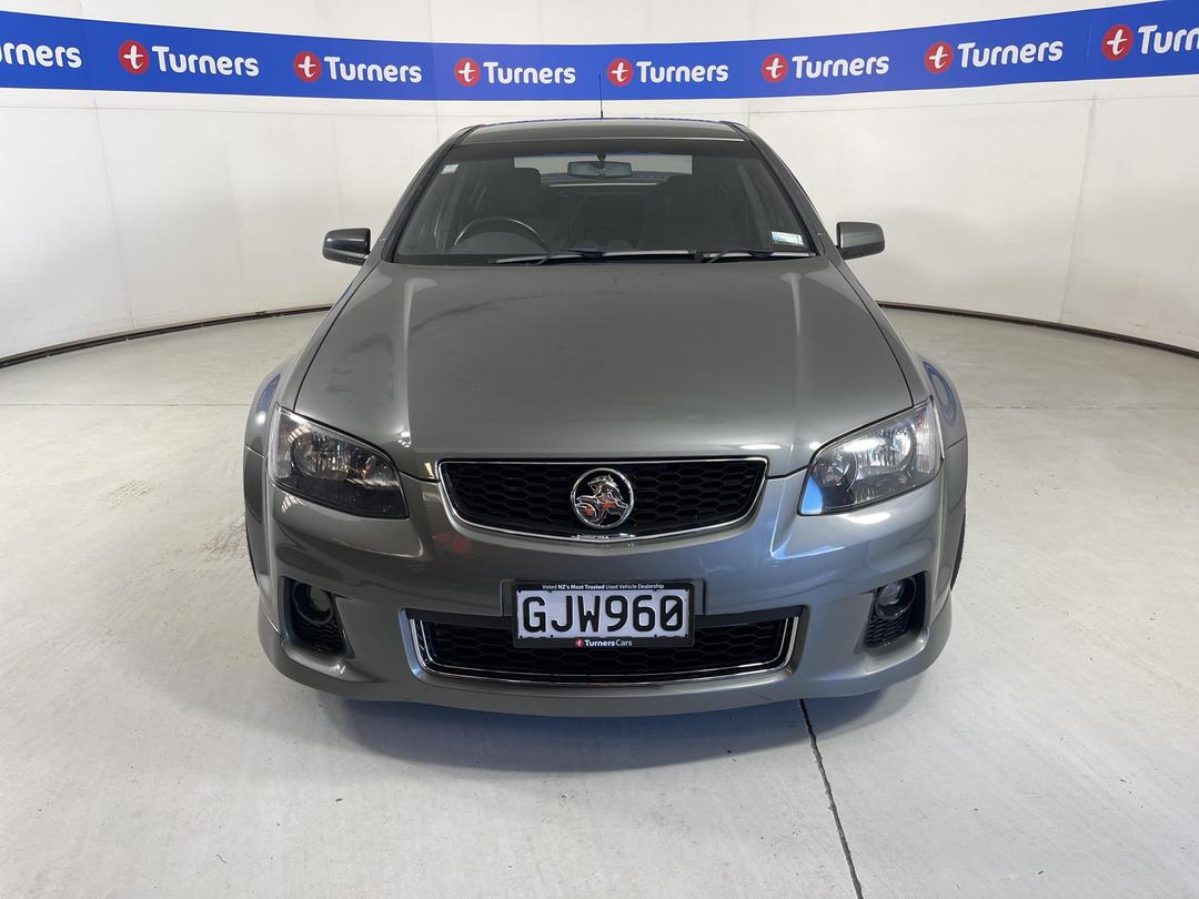 Photo '2' of Holden Commodore