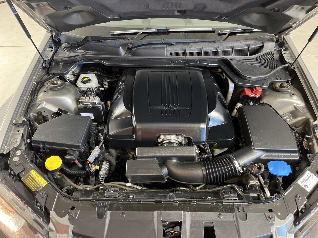 Photo '13' of Holden Commodore