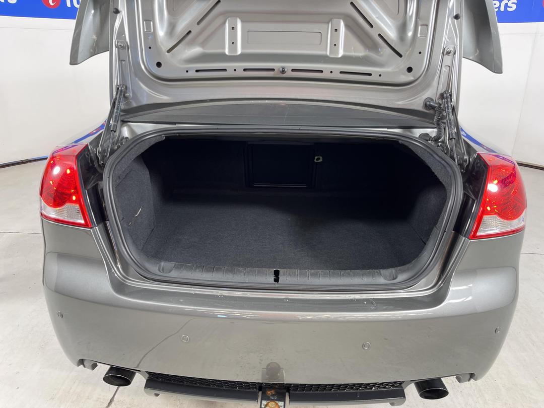 Photo '14' of Holden Commodore