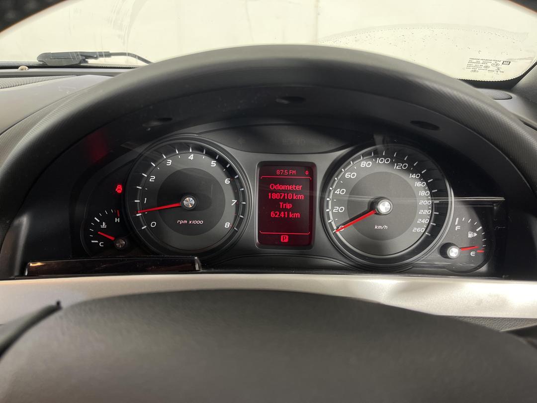 Photo '21' of Holden Commodore