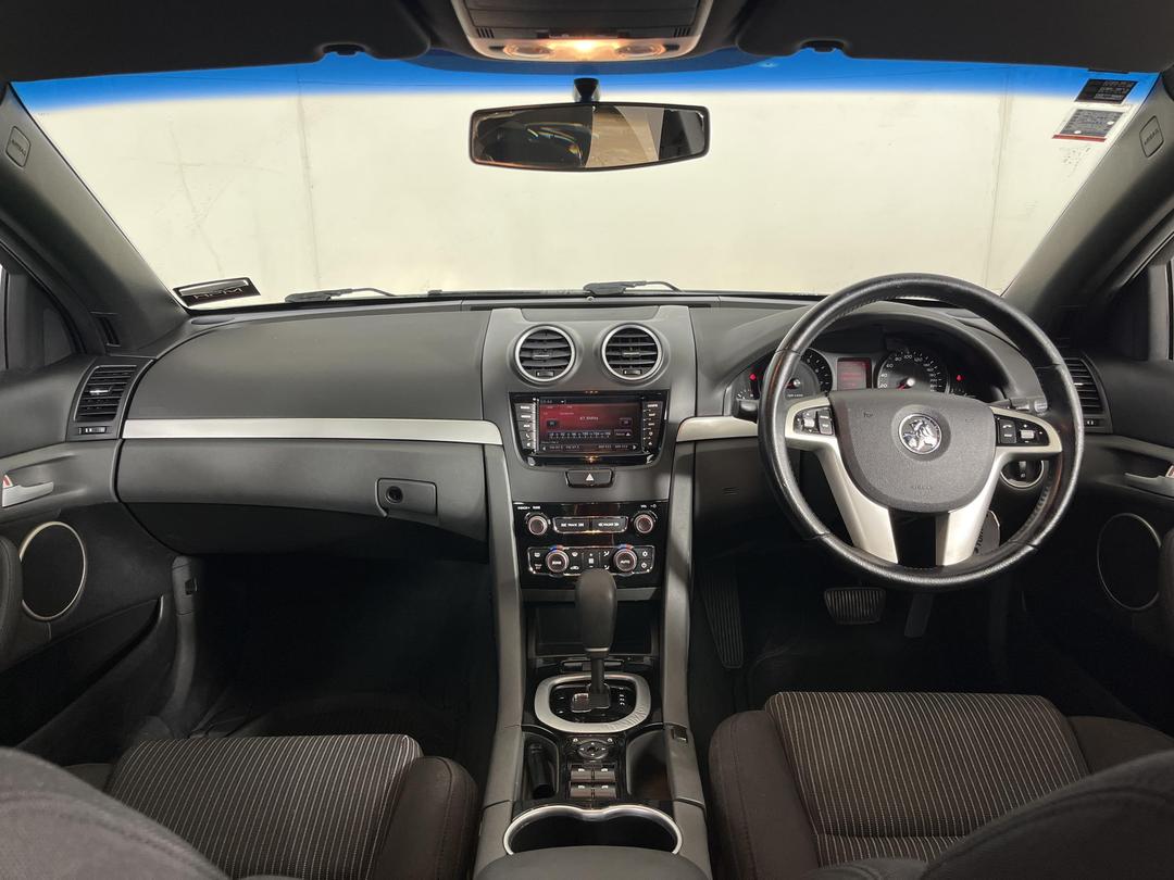 Photo '17' of Holden Commodore