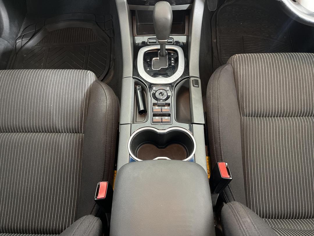 Photo '23' of Holden Commodore