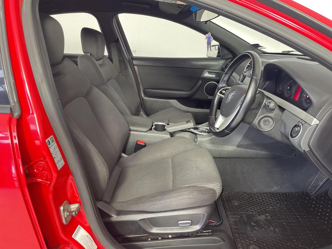 Photo '16' of Holden Commodore