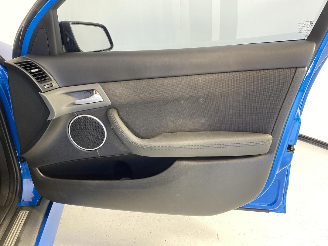 Photo '15' of Holden Commodore