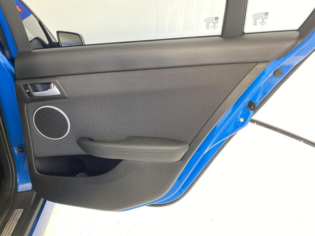 Photo '19' of Holden Commodore