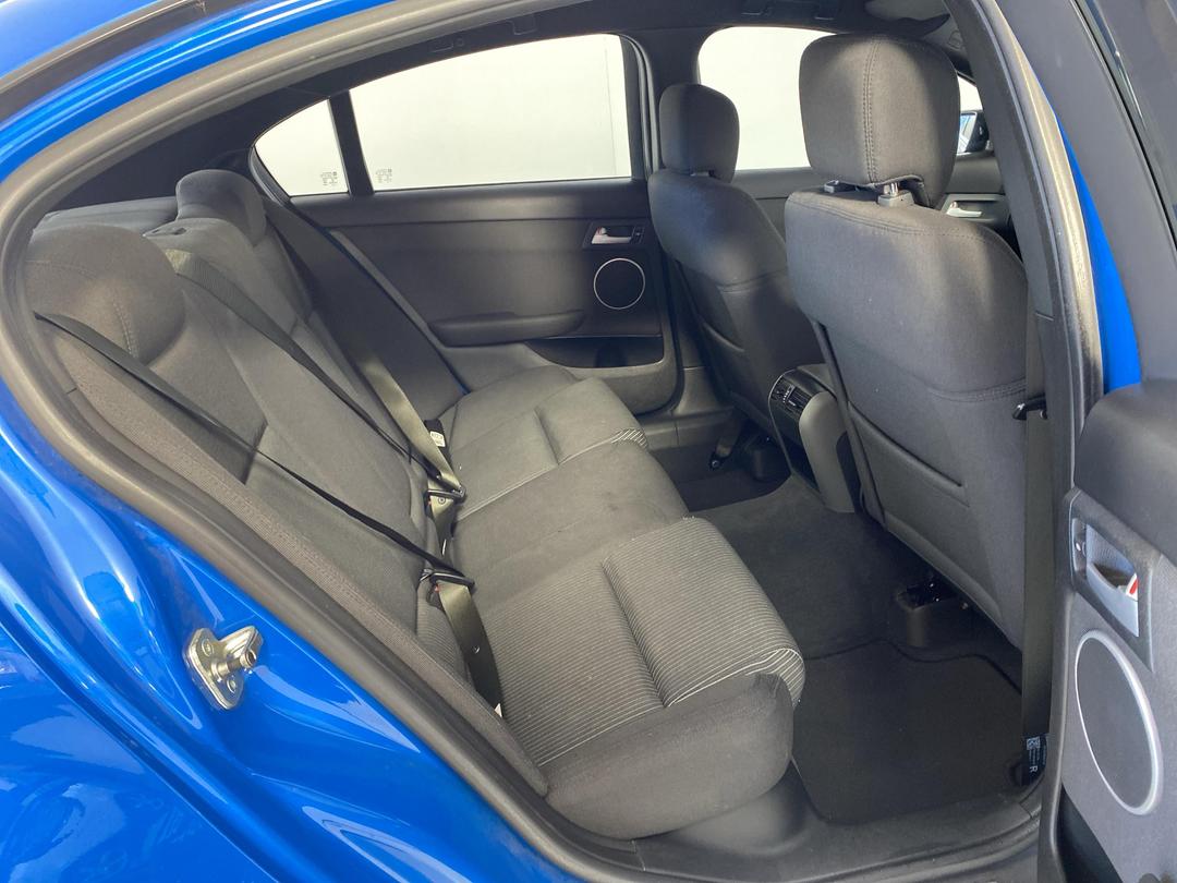 Photo '20' of Holden Commodore