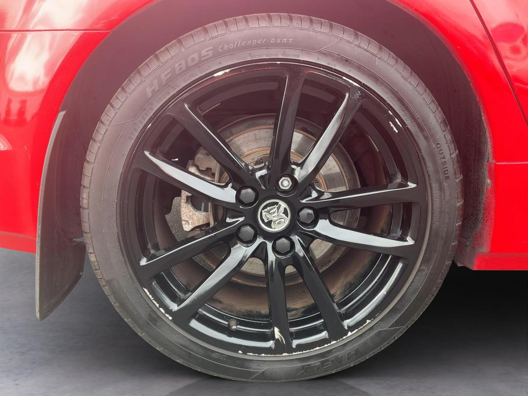 Photo '12' of Holden Commodore