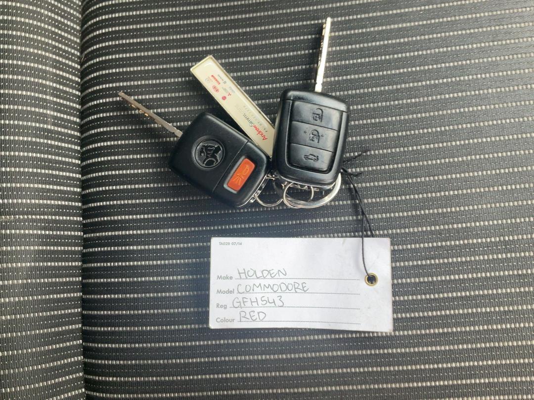 Photo '22' of Holden Commodore
