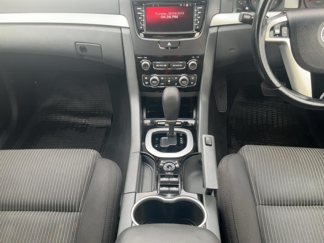 Photo '18' of Holden Commodore
