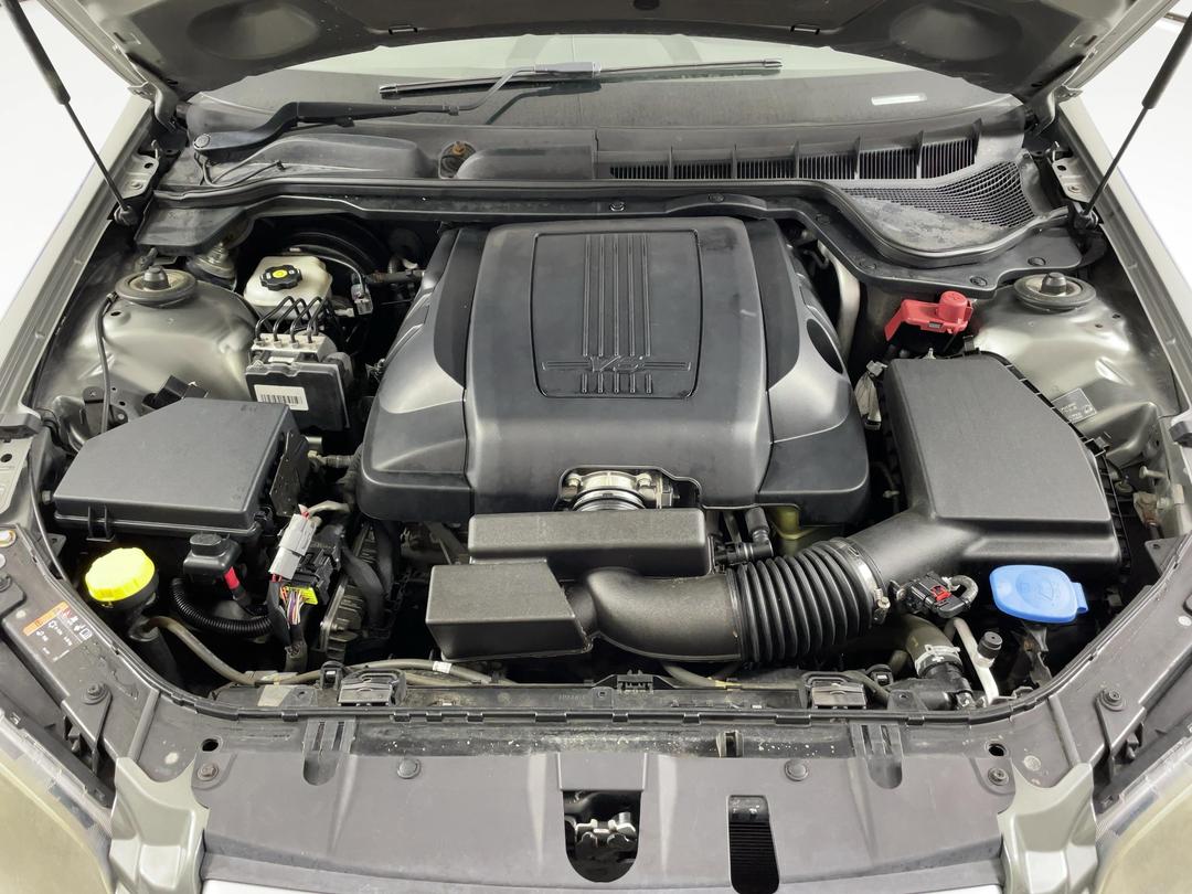 Photo '13' of Holden Commodore