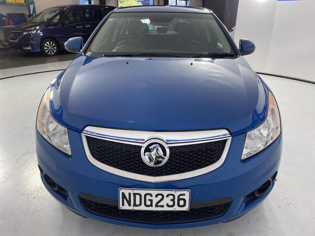 Photo '3' of Holden Cruze