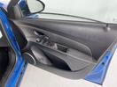 Thumbnail '11' of Holden Cruze
