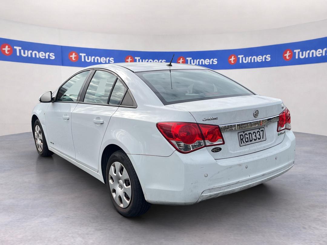 Photo '4' of Holden Cruze CD