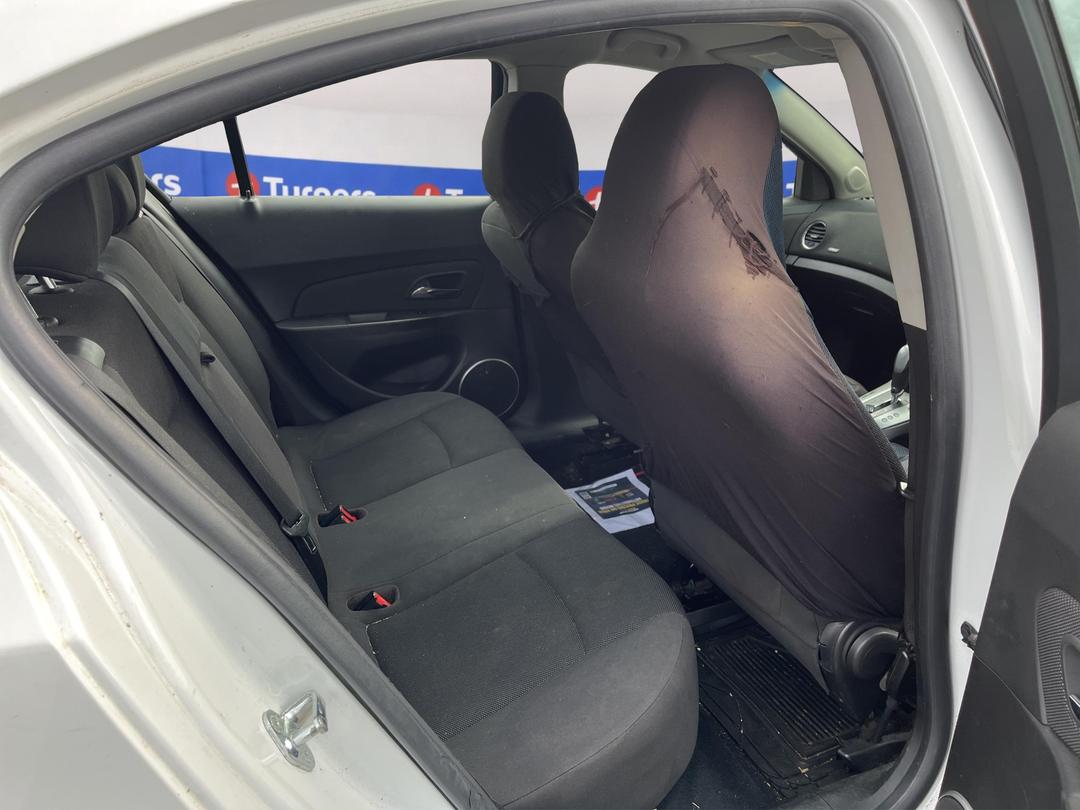 Photo '18' of Holden Cruze CD