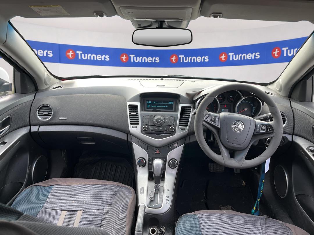 Photo '15' of Holden Cruze CD