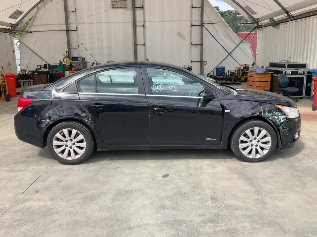 Photo '9' of Holden Cruze CDX TD Photo '9' of Holden Cruze CDX TD