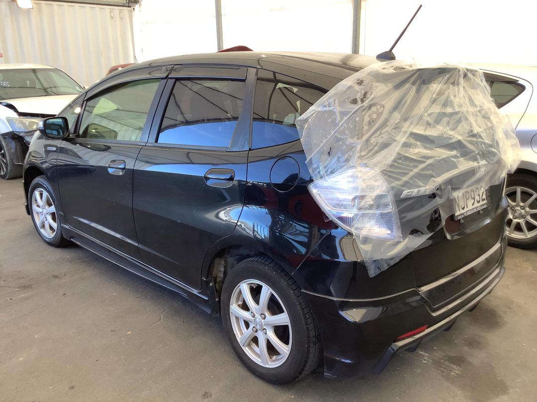 Photo '6' of Honda FIT