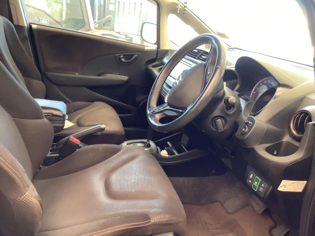 Photo '9' of Honda FIT