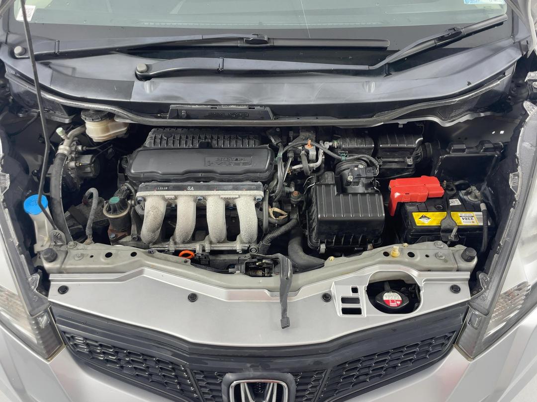 Photo '13' of Honda FIT