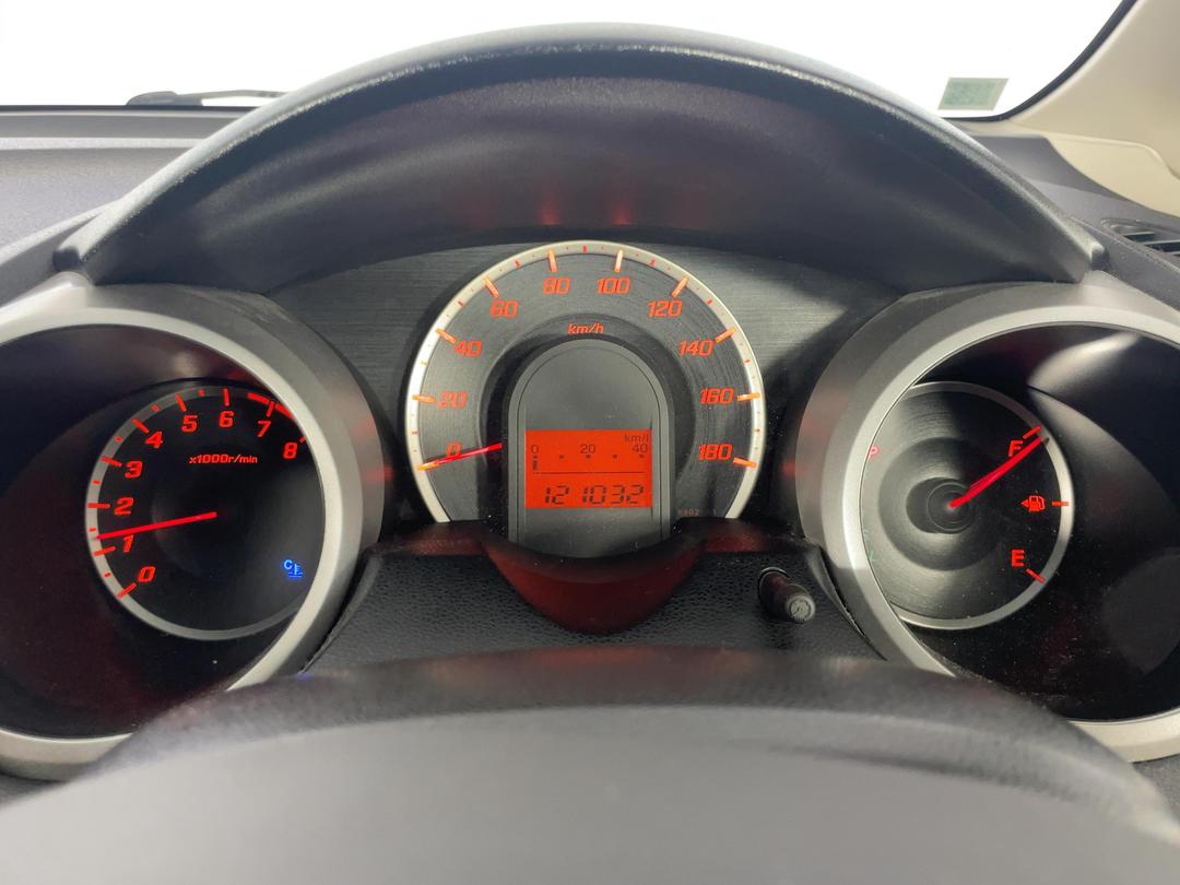 Photo '21' of Honda FIT
