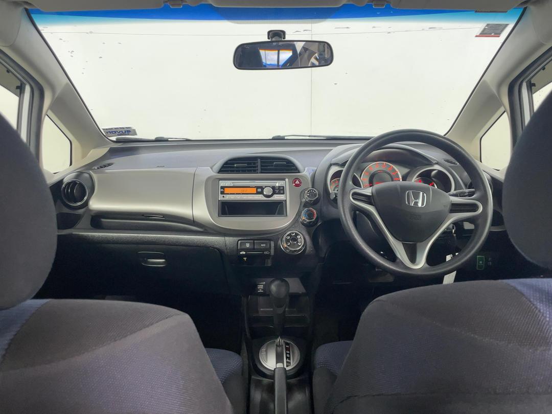 Photo '17' of Honda FIT