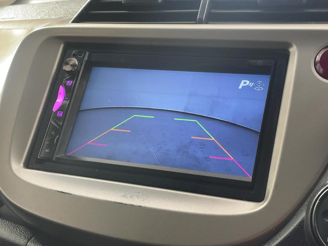 Photo '23' of Honda FIT