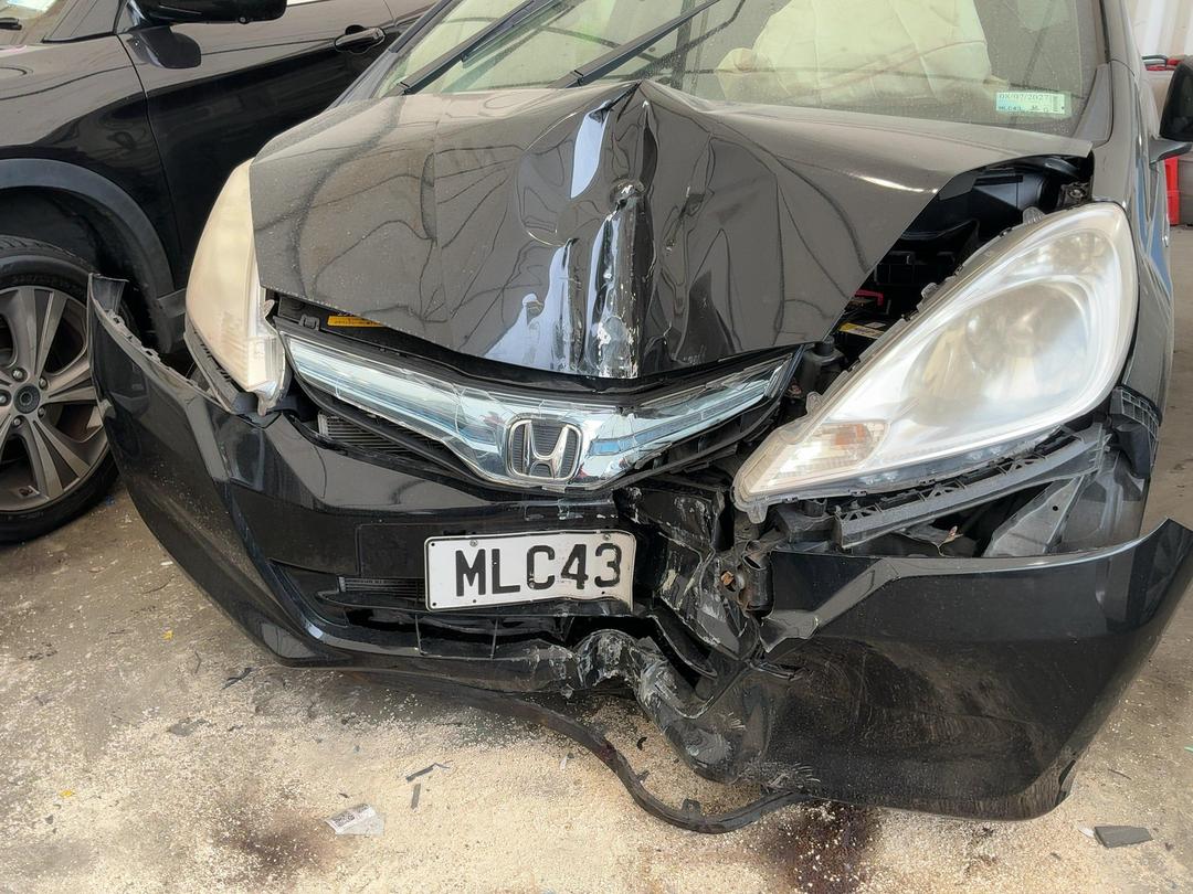 Photo '2' of Honda FIT