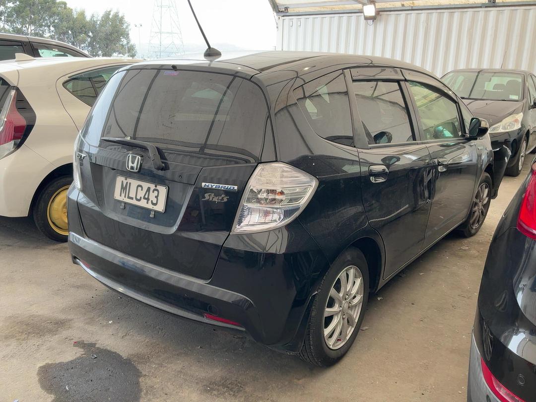 Photo '4' of Honda FIT
