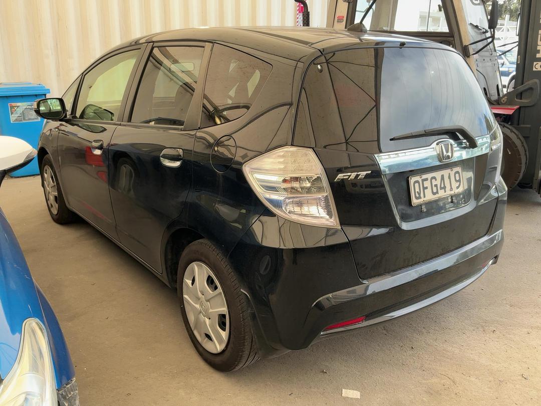 Photo '4' of Honda FIT