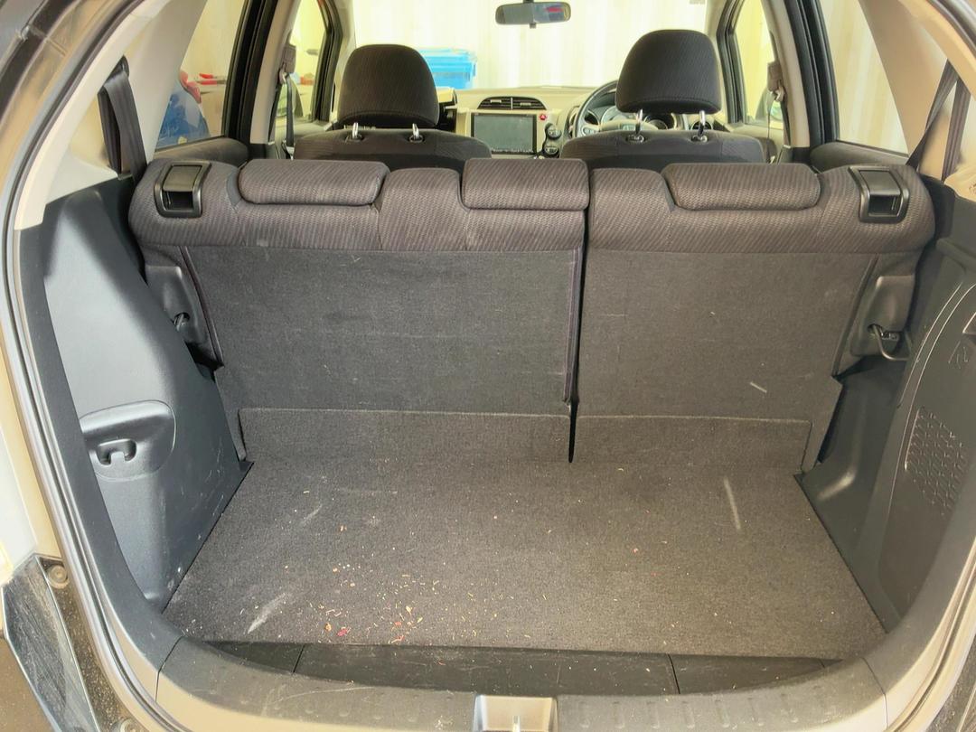 Photo '5' of Honda FIT