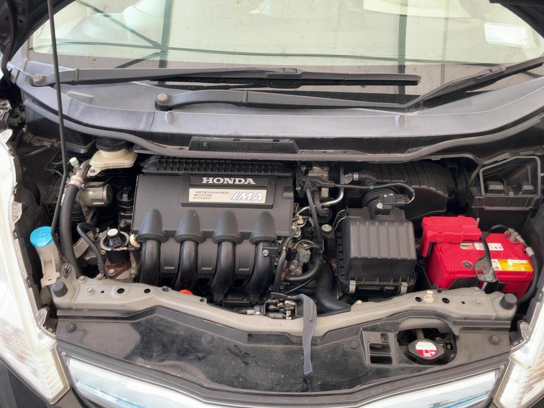 Photo '8' of Honda FIT