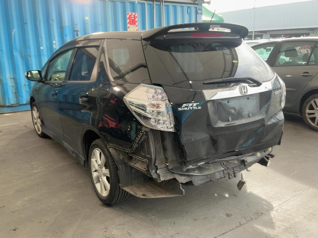 Photo '4' of Honda FIT Shuttle Photo '4' of Honda FIT Shuttle