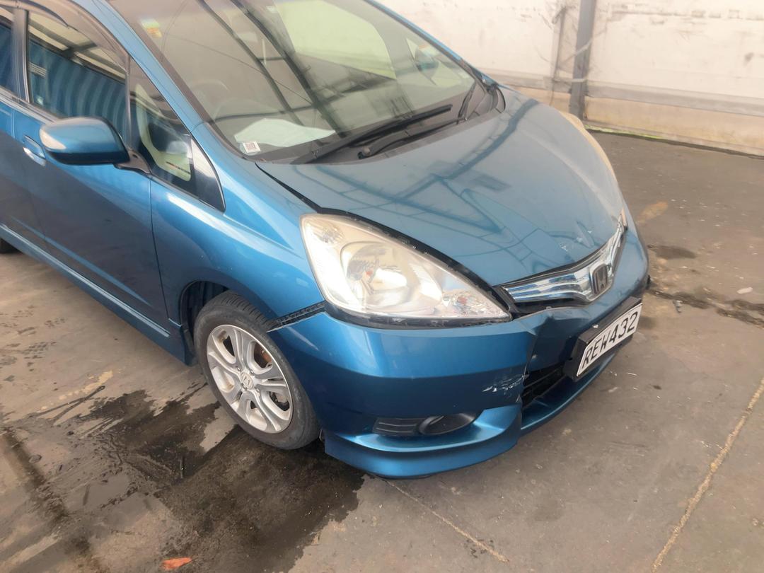 Photo '4' of Honda FIT Shuttle