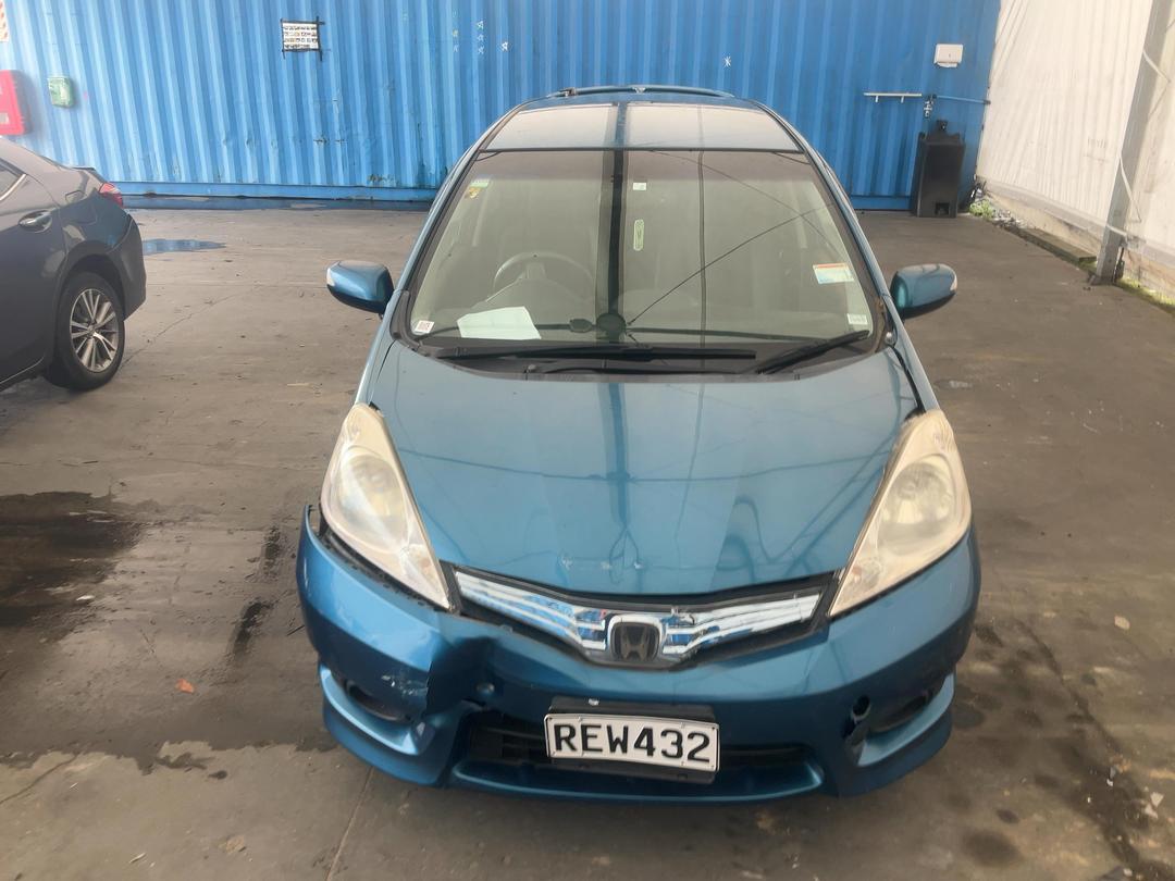 Photo '5' of Honda FIT Shuttle