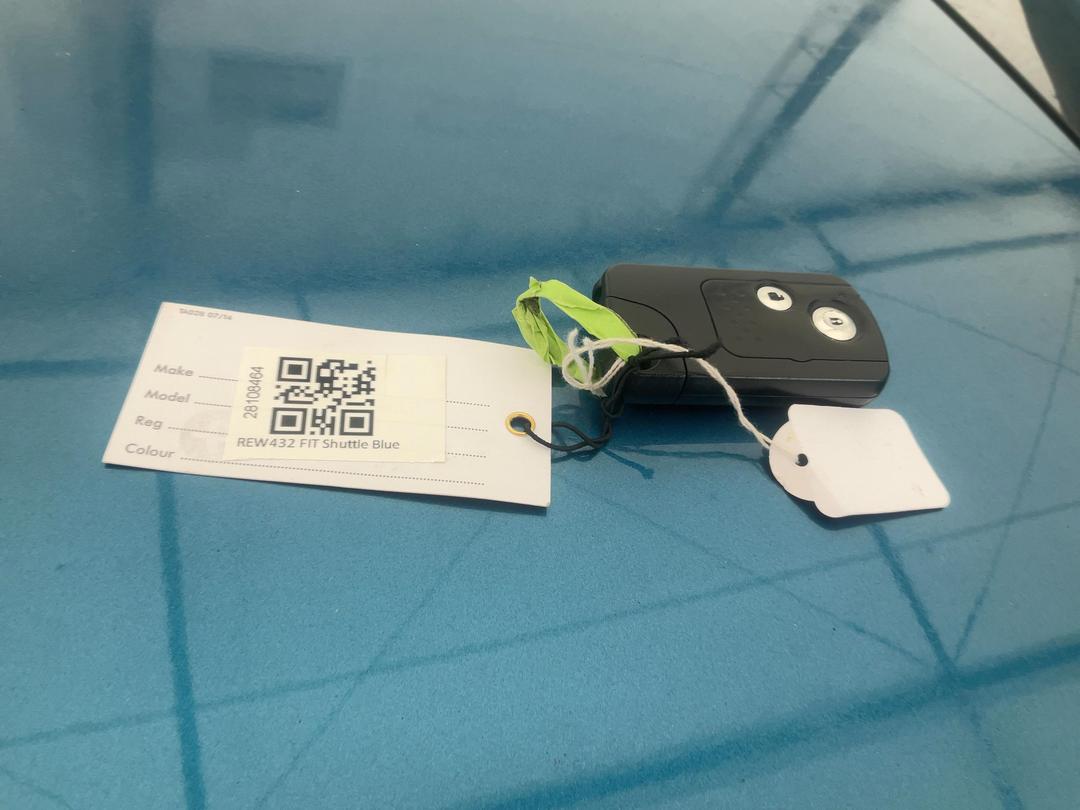 Photo '18' of Honda FIT Shuttle