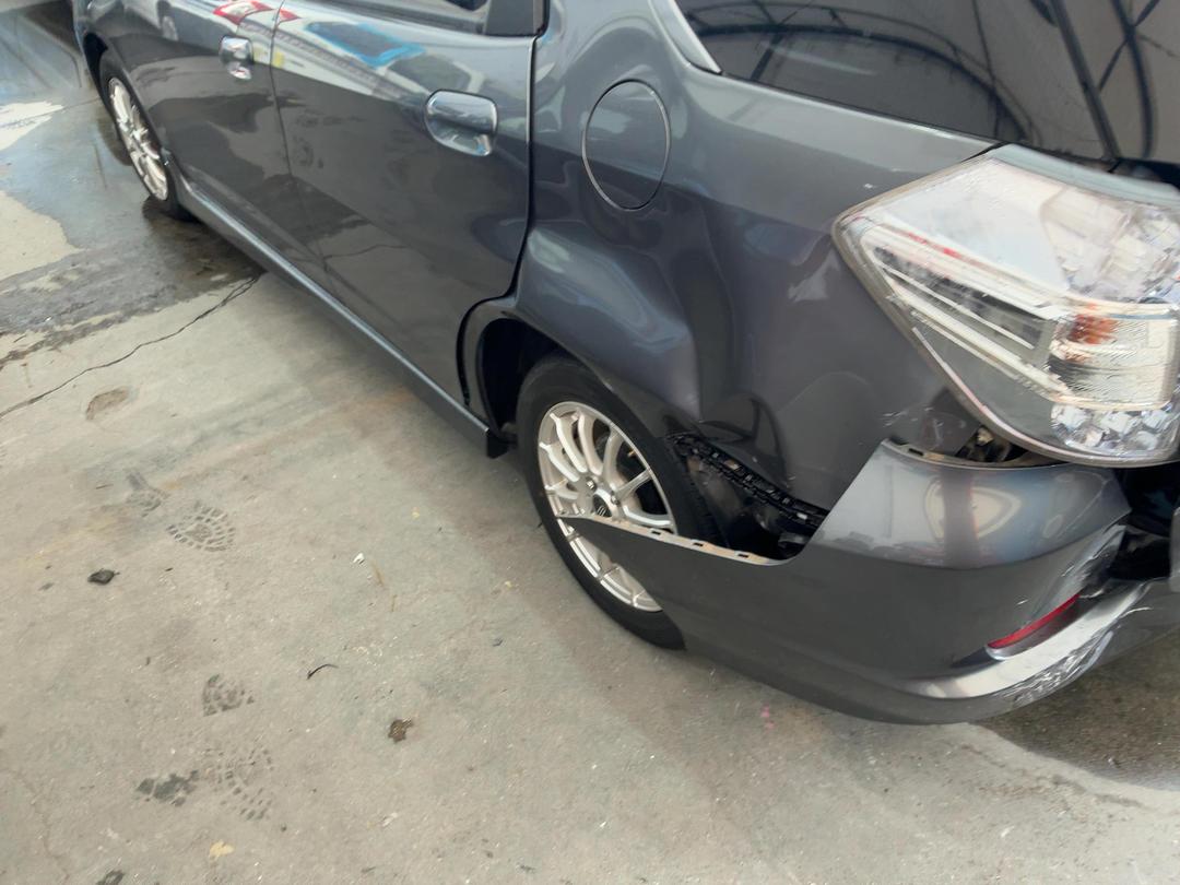 Photo '9' of Honda FIT Shuttle