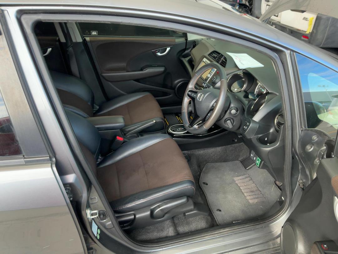 Photo '20' of Honda FIT Shuttle