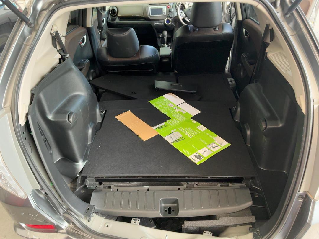 Photo '23' of Honda FIT Shuttle