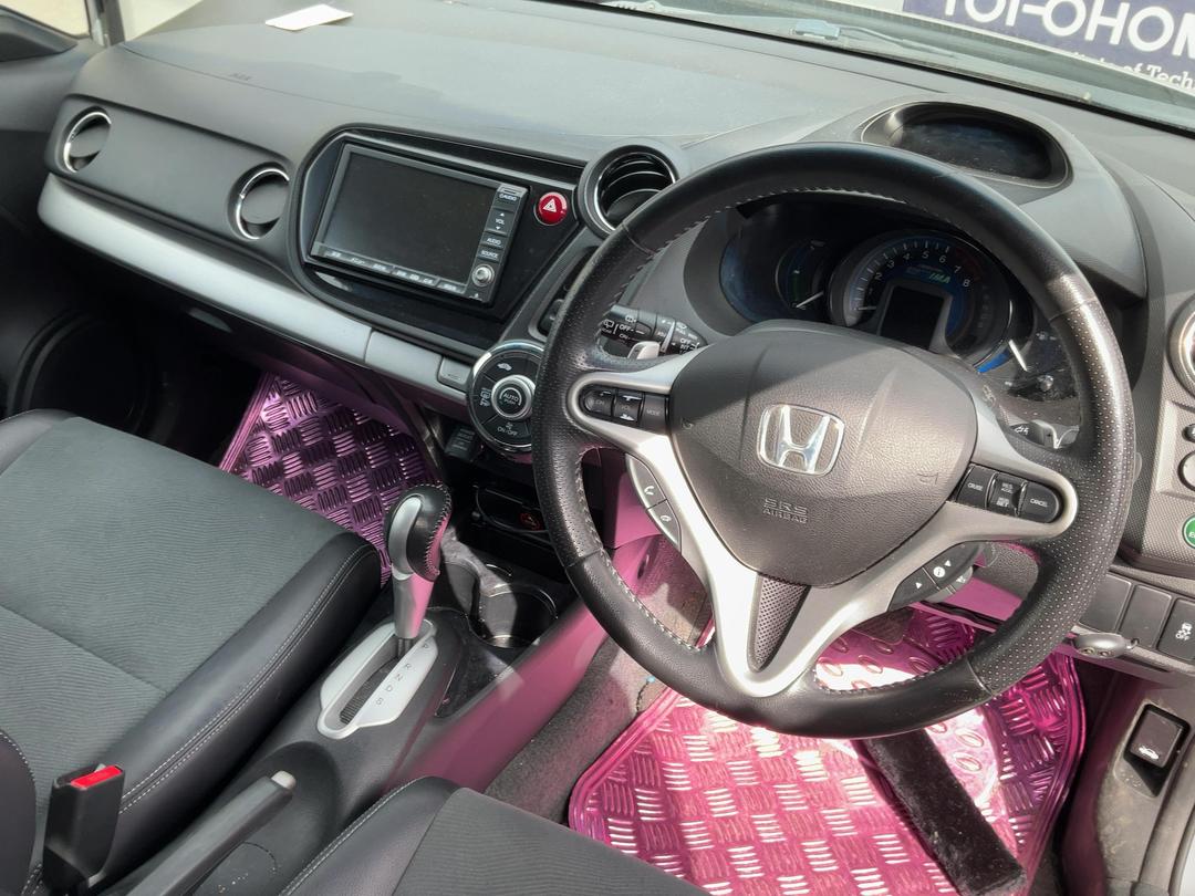 Photo '7' of Honda Insight Hybrid Snergy Drive Photo '7' of Honda Insight Hybrid Snergy Drive