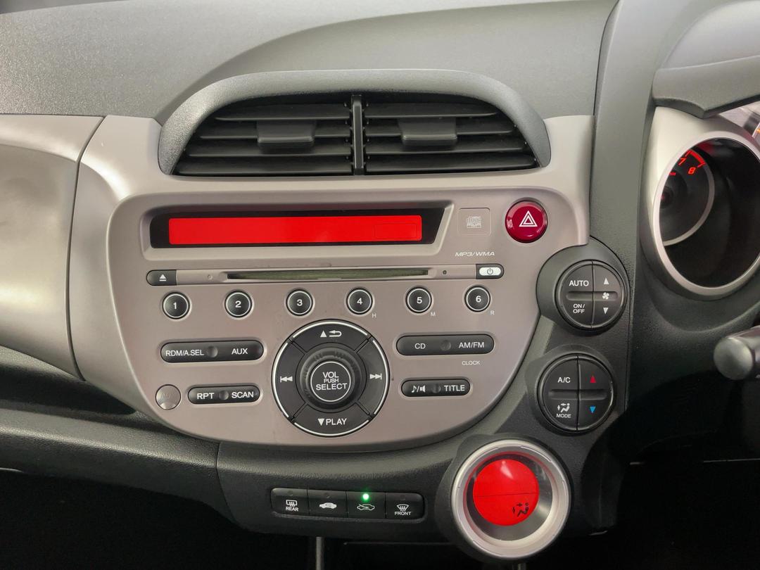 Photo '24' of Honda Jazz