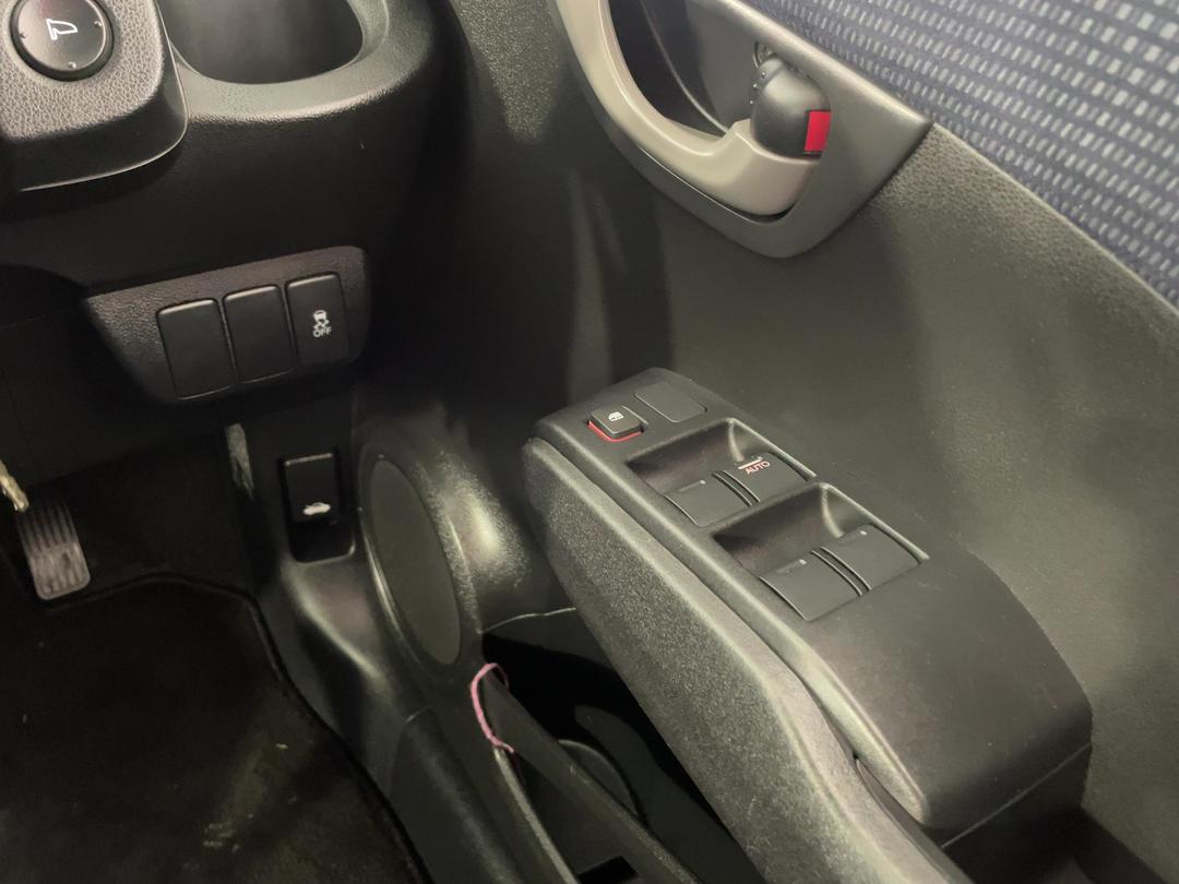 Photo '26' of Honda Jazz
