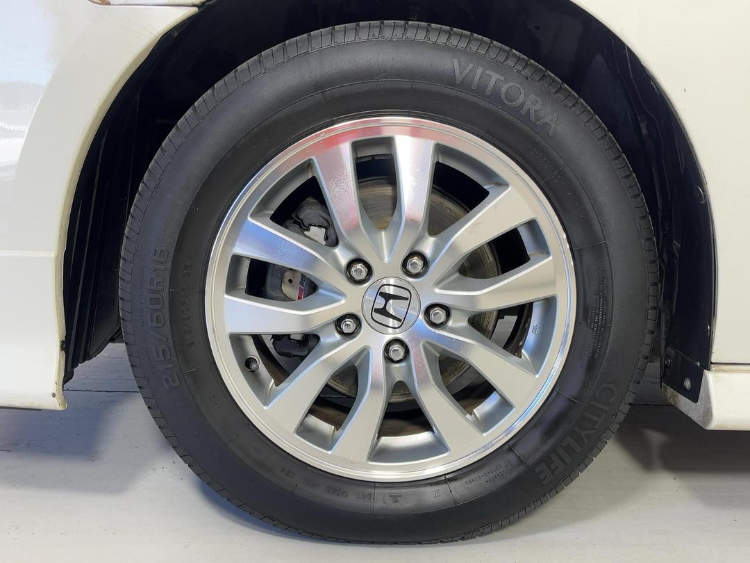 Photo '10' of Honda Odyssey